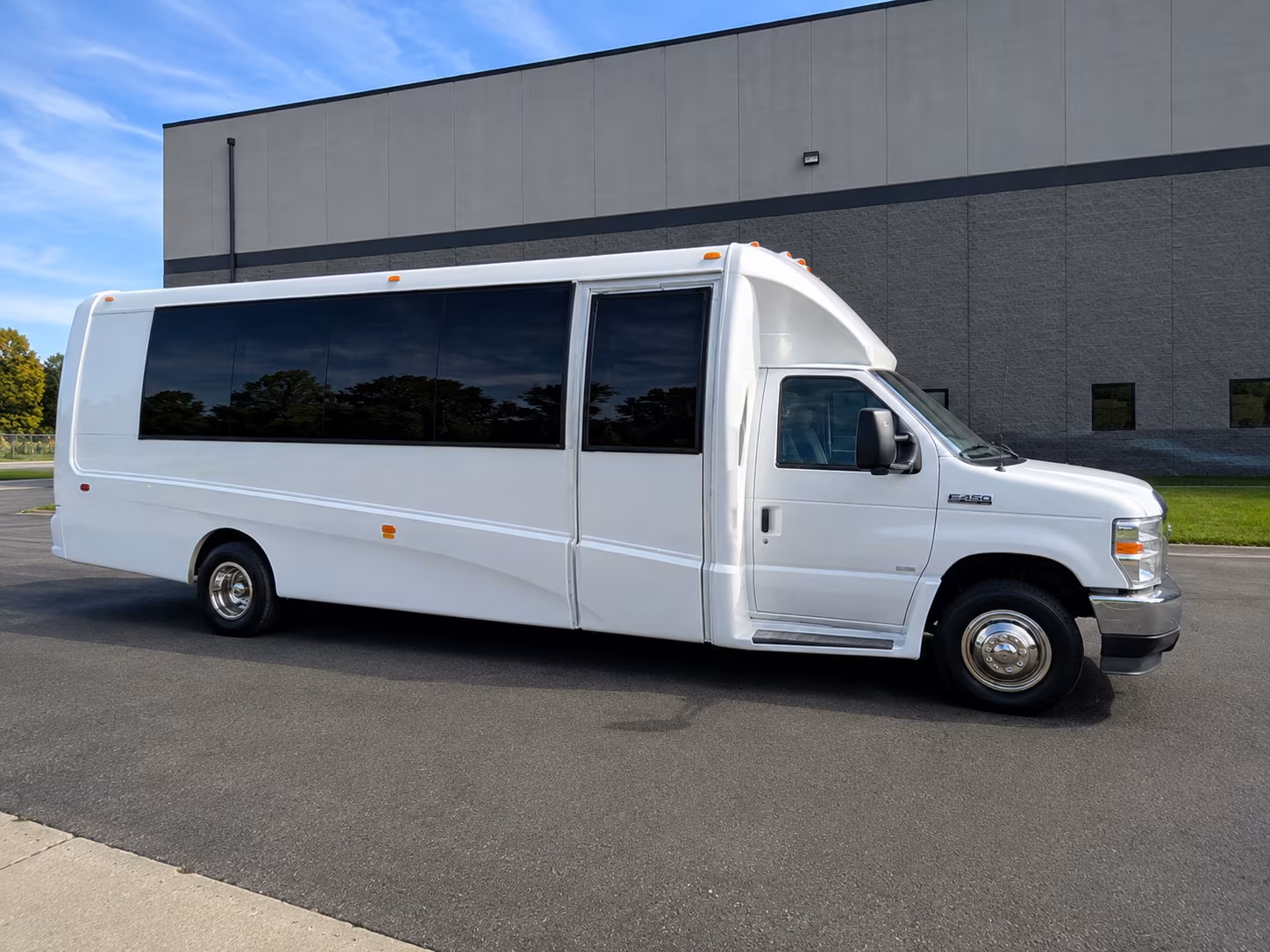 employee shuttle buses for queen creek s fastest growing employers