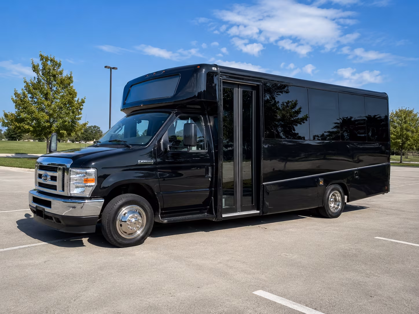 minibus rentals for queen creek prom groups of any size