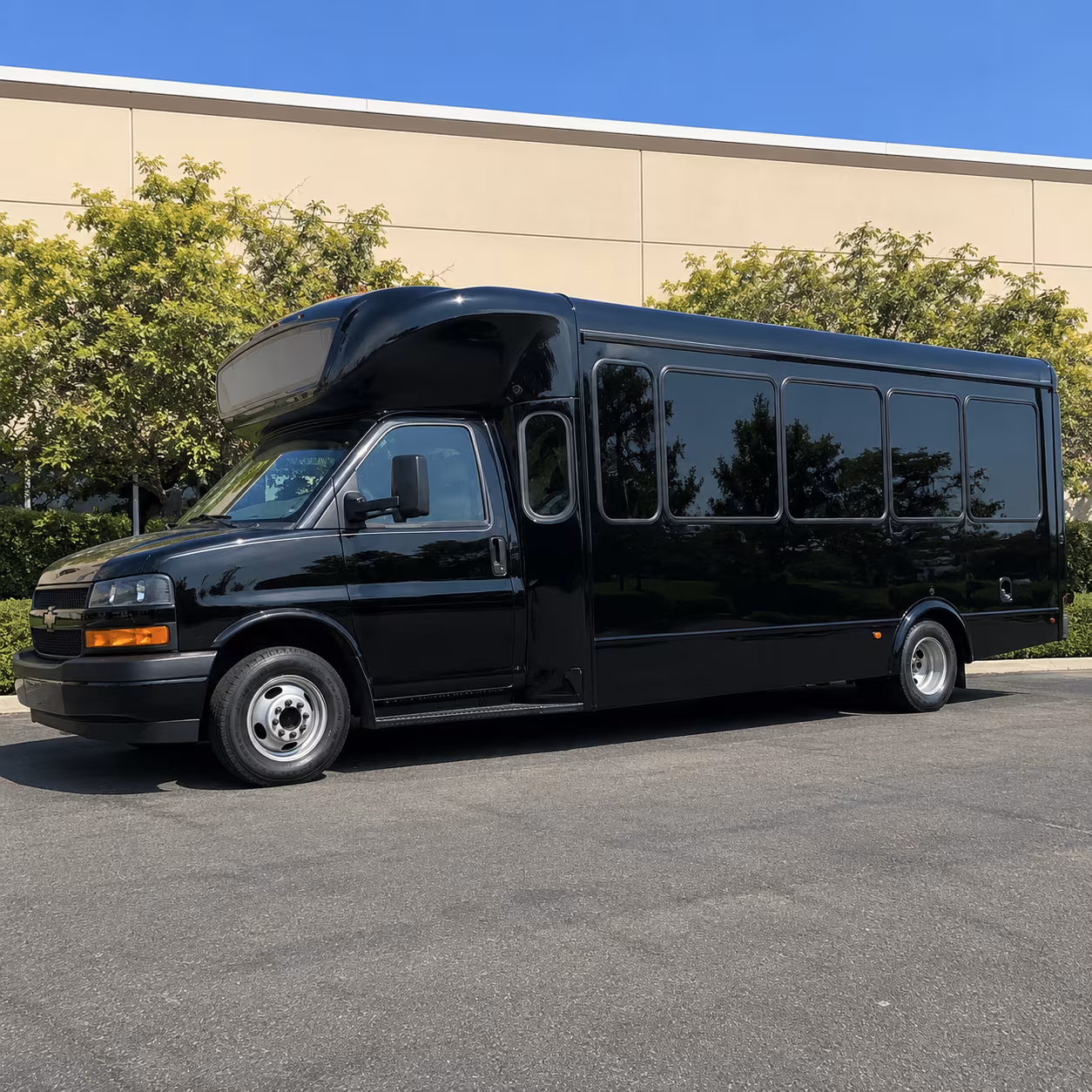 party buses to arizona financial theatre and downtown phoenix concerts